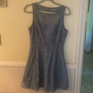 EUC BB Dakota Gray Lace Dress Size 10 Open Back